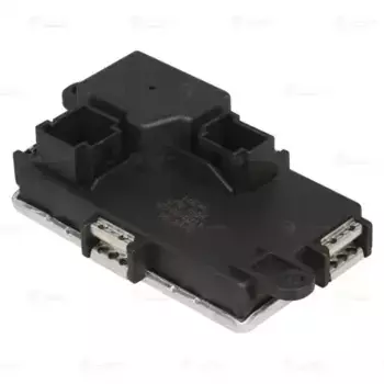 Резистор вентилятора печки LUZAR LFR 1556
