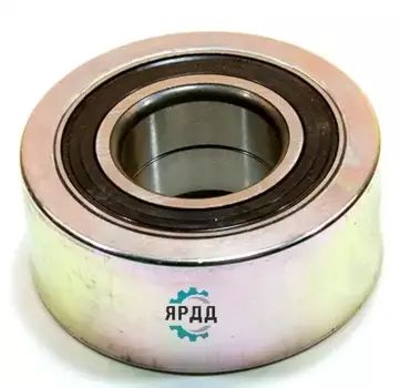 ролик промежуточный натяжителя ремня !с подшипн. в сб. \ЯМЗ-650