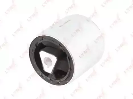 сайлентблок переднего рычага!\ BMW E65/E66 01> C8111 LYNXAUTO