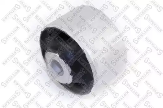 сайлентблок рычага верхн.!\ Audi A4/A8, VW Passat 94-01 71-11175-SX STELLOX