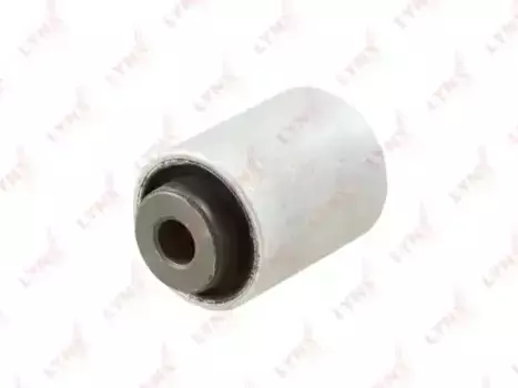 сайлентблок рычага зад. подвески!\ Volvo XC90 all 02>/ XC70 all 00> B8390 LYNXAUTO