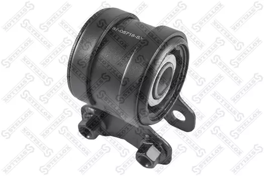 сайлентблок рычага зад.с кроншт.!\ Ford Focus C-MAX 1.4-2.0/1.6-2.0TDCI 03> 87-05718-SX STELLOX
