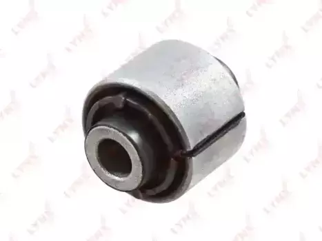 сайлентблок зад. попереч.верхнего рычага!\ Hyundai iX35 2WD 10> B8369 LYNXAUTO