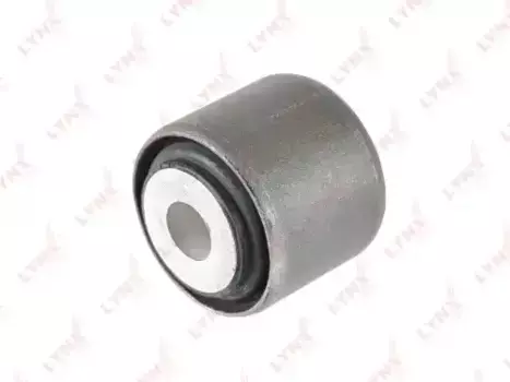 сайлентблок заднего поперечного рычага!\ Audi A4 (8E) 00-08 C9672 LYNXAUTO