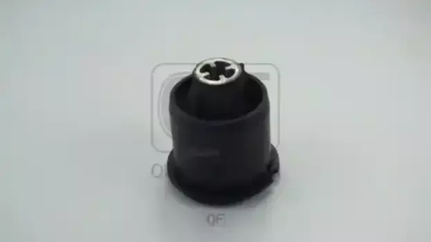 сайлентблок задней балки!\ Renault Megane/Scenic 1.4-2.0i/2.0DCi QF24D00140 QUATTRO FRENI