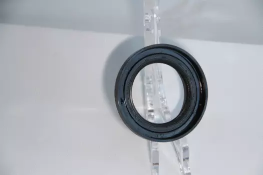 сальник дифференциала правый!48x60/74x12.6/26.6\VW Touran/Passat/Jetta 1.9TDi/2.0FSi 03> 010 338 61B CORTECO