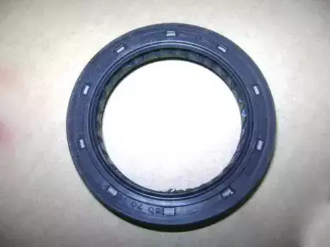 Сальник полуоси заднего моста 2400050D01 HAVAL