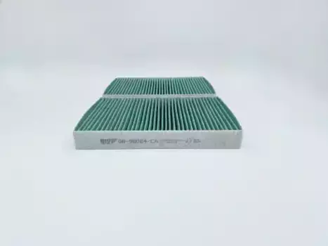 Салонный фильтр BIG FILTER GB-98064/CA BMW 5 (G30), 6 GT (G32GT), 7 (G11), 8 (G14), M5 (F90), M8 (F91), X5 (G05), X6 (G06), X7 (G07) ROLLS-ROYCE Cullinan, Ghost, Phantom (RR11)