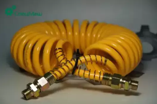 шланг витой! желтый М16х1,5 (7.5 м ПОЛИАМИД)\МАЗ, КАМАЗ 452.711.007.0-6 СПЕЦМАШ