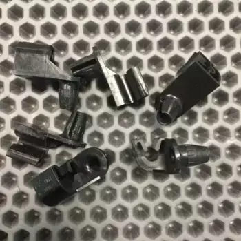 скоба крепл. упора капота!\ Lada 8450008290