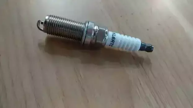 Свеча зажигания GEELY 1016050983 Geely Emgrand X7 18>