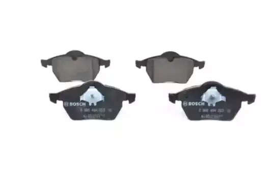 Тормозные колодки дисковые передняя ось BOSCH 0 986 494 003