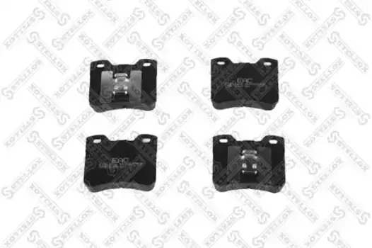 Тормозные колодки дисковые передняя ось STELLOX 258 010-SX
