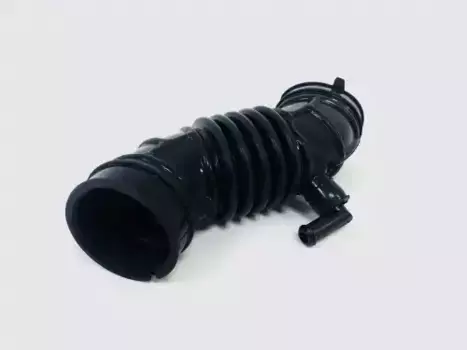 U0423029 Патрубок воздушного фильтра UKORAUTO