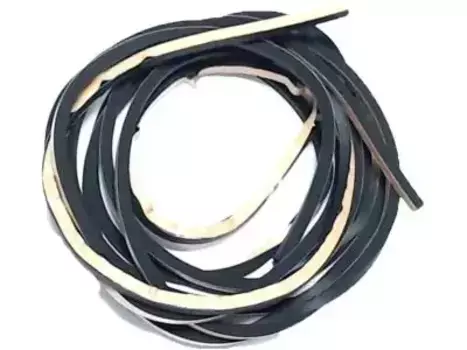 Уплотнитель лобового стекла 04731SNAA00 HONDA