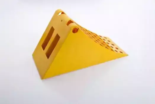 упор! пластиковый ширина 200мм цвет желтый\ 090.497-21A PE