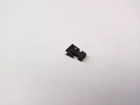 зажим пружинный!\ VW Amarok 10>/Caddy/Golf 04>, Audi 80 94> 6H0881635 VAG