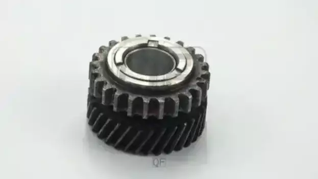 звездочка привода балансировчного вала! 06H103319Q\ Audi A8 08>, Skoda Octavia/Superb QF51A00101 QUATTRO FRENI