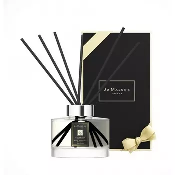 English Pear &amp; Freesia