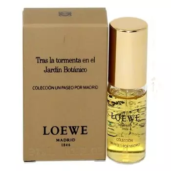 Tras La Tormenta En El Jardin Botanico