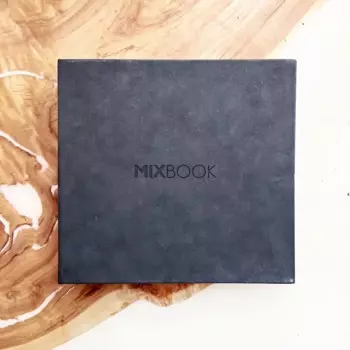 Cкетчбук-папка со сменными блоками Maxgoodz MIXBOOK 20?20 см 300 г, целлюлоза, слоновая кость