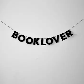 Гирлянда "BOOKLOVER"