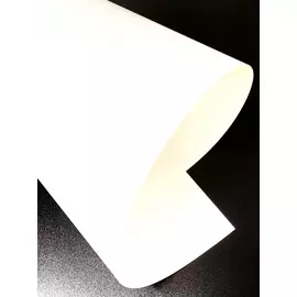 Синтетическая бумага 70х100 см Белая