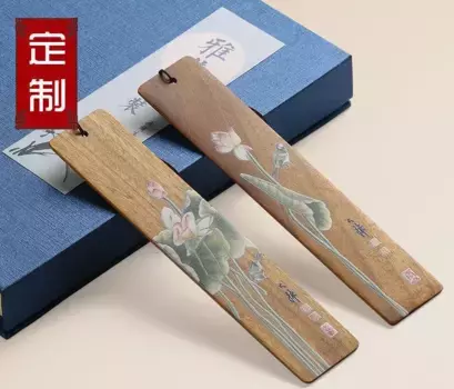 Подарочный набор закладок для книг "Лотос" (золотой наньму)