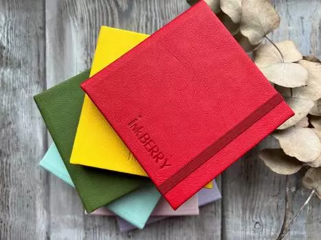 Скетчбук для для маркеров и графики Inkberry 10х10 см 48 л 150 г, натурально-белая бумага, жёлтый