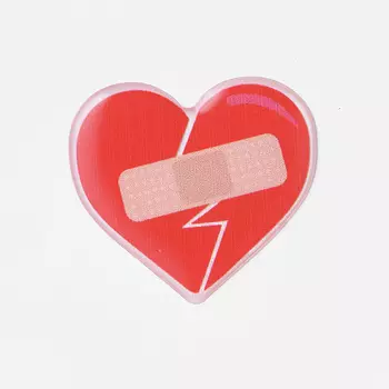 Стикер объемный "Хартбрейк"