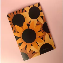 Тетрадь в точку Sunflower А6 24 л 90 г, скругленные края, бумага слоновая кость, сшивка