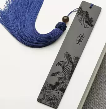 Закладка для книг с кисточкой "Стремление ввысь" (сандаловое дерево)