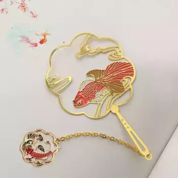 Закладка для книг с подвеской "Резвящаяся рыбка" (латунь)