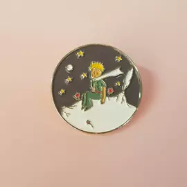 Значок эмалированный "Маленький принц" Планета