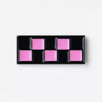 Значок эмалированный "Шашечка"