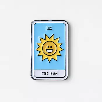 Значок эмалированный "Таро Солнце"