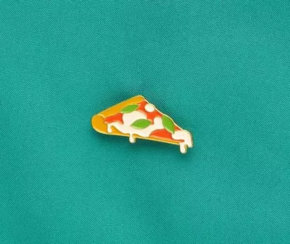 Значок металлический "Heart of Moscow" Пицца