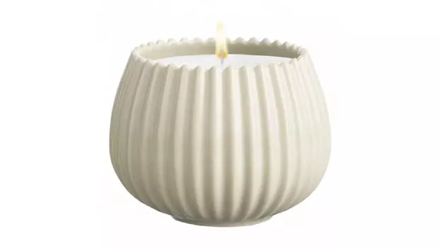 Аромасвеча Edge 8 бежевый Spicy Snowflakes