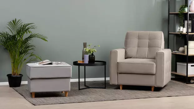 Кресло Amani Sky Velvet с широкими подлокотниками