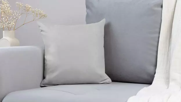 Подушка декоративная Glossy Дымчатый