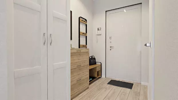 Прихожая светлая