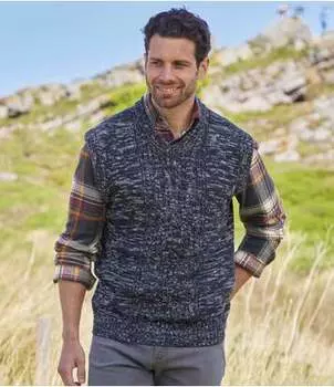 Вязаный Жилет с V-образным Вырезом