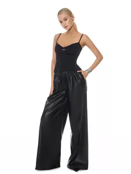 Брюки из экокожи