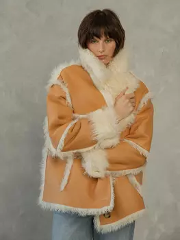 Двусторонняя бежевая шуба-дубленка