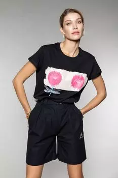 Футболка с принтом "ЦВЕТЫ"