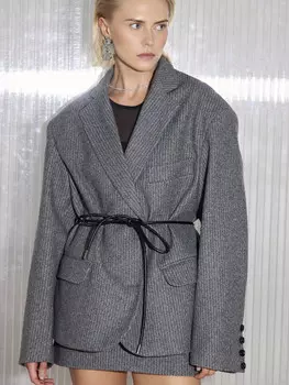 Пиджак с мужского плеча Hill