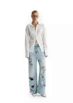 Рубашка приталенная "Белый воротничок"