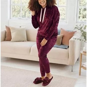 Комплект женской домашней одежды: джемпер и брюки