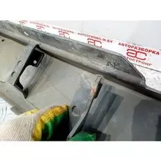 Бампер задний Toyota HiAce