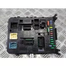 Блок комфорта Citroen Berlingo (B9)